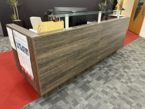RECEPTION DESK - Image 1