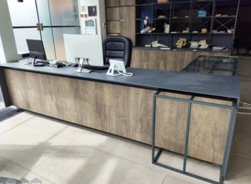 Reception Desk Subscription - Image 1