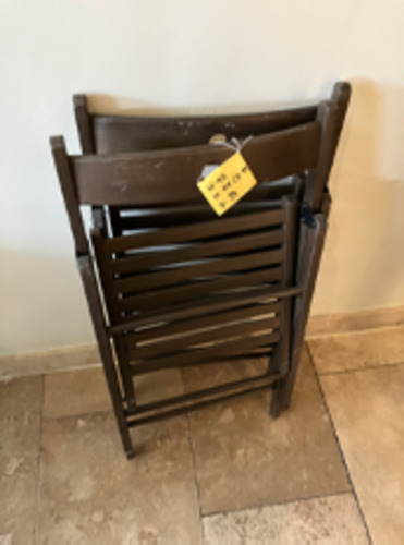 Folding Chair - Image 1