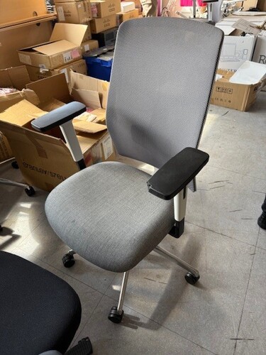 Boss Tauri Chair - Image 1
