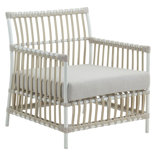 Sika Design Caroline Lounge Chair Exterior w/Seat and Back Cushion