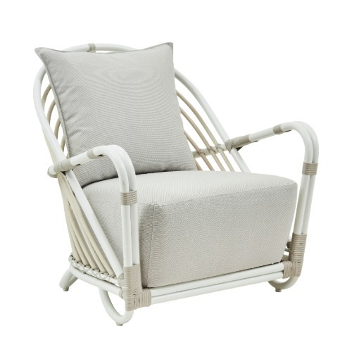 Sika Design Charlottenborg Lounge Chair w/Seat and Back Cushions