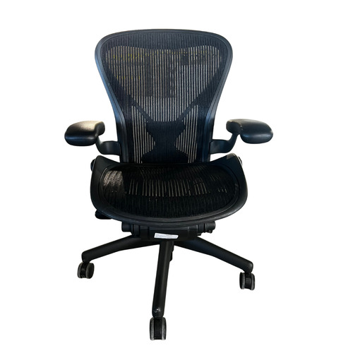Aeron Task Chair Size A - Image 1