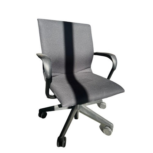 Protégé 433 Series Chair - Image 1