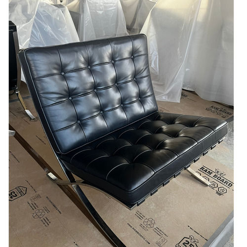 Barcelona Lounge Chair - Image 1