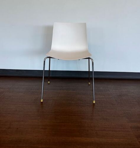 'Catifa' 46 Stack Chair - Thumbnail 3