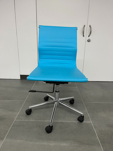 'Eames Style' Conference Chair - Thumbnail 3