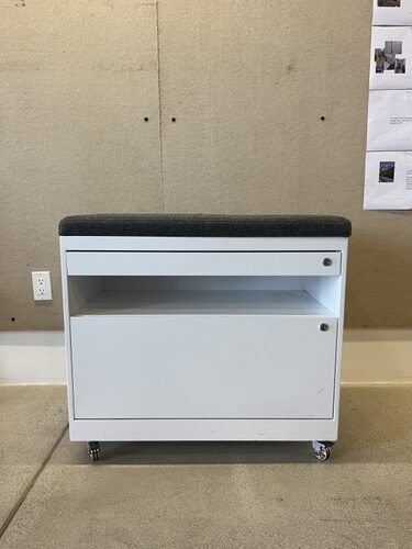 PC Metal Mobile Pedestal - Thumbnail 7