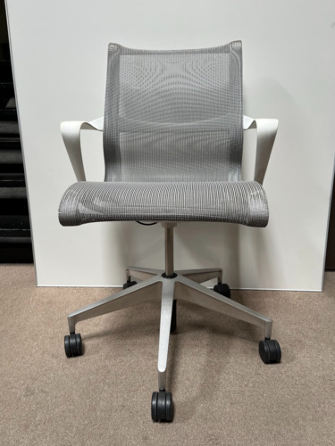 'Setu' Conference Chair - Thumbnail 2