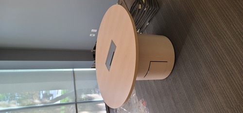 Round Conference Table - Thumbnail 2