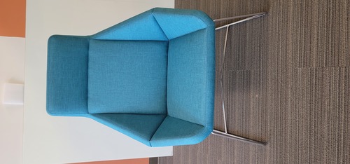 'Nios' Lounge Chair - Thumbnail 2