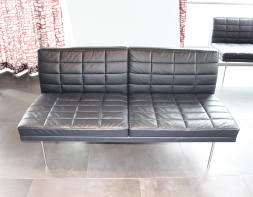Bernhardt Design 'Tuxedo' Settee Straight 2-Seater - Thumbnail 3
