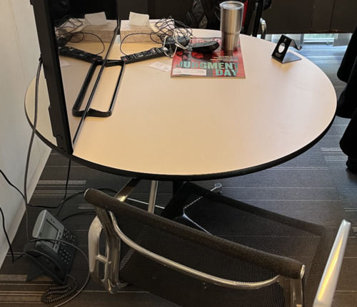 48" Round Eames Meeting Table - Thumbnail 2