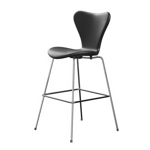 'Series 7' Stool - Image 1