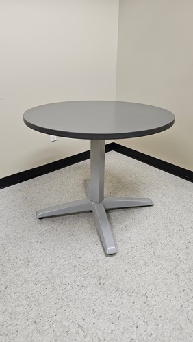 Round Cafe Table - Thumbnail 2