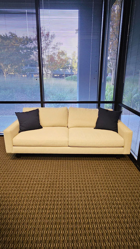 6.5' Sofa - Thumbnail 2