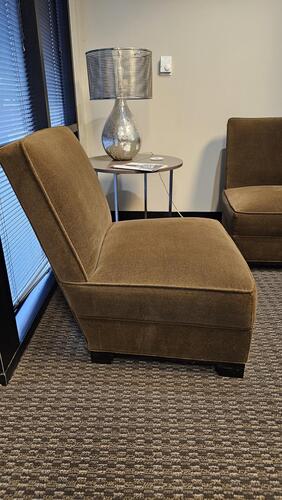 Lounge Seating - Thumbnail 3