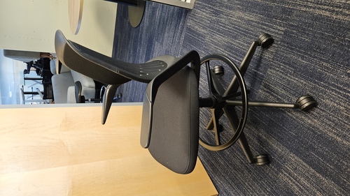 Cobi Stool - Thumbnail 3