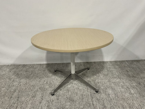 42” Round Table - Thumbnail 2