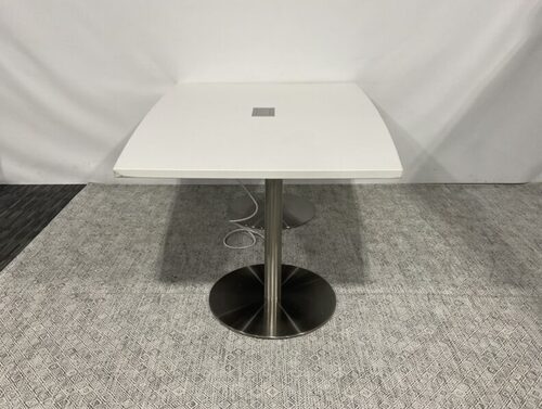 6' Media Table - Thumbnail 2