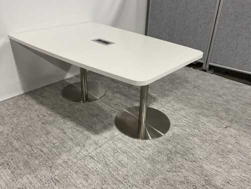6’ Half Boat Shape Media Table - Thumbnail 3