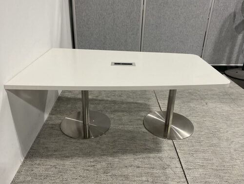 6’ Half Boat Shape Media Table - Thumbnail 4