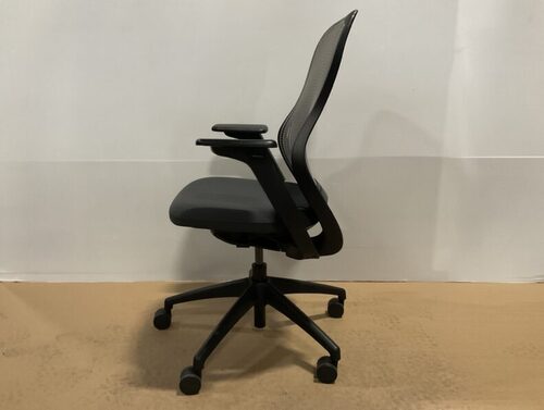 ReGeneration Task Chair - Thumbnail 3
