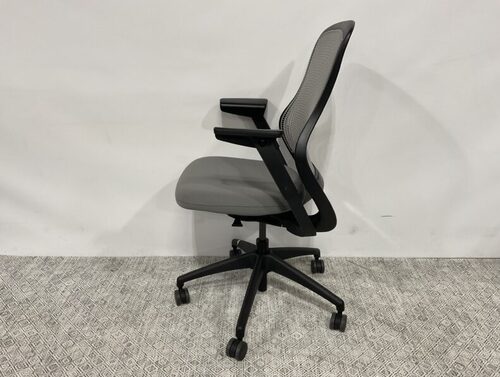ReGeneration Task Chair - Thumbnail 4