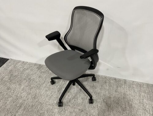 ReGeneration Task Chair - Thumbnail 3