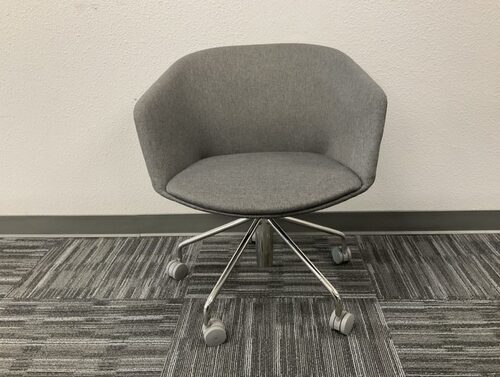 Pitch Meeting Chair - Thumbnail 2
