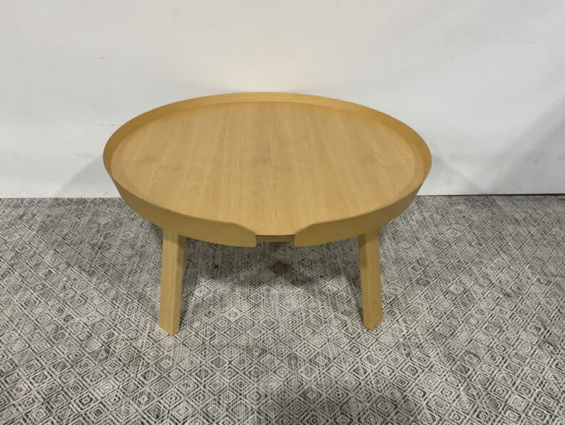Around Coffee Table - Thumbnail 3