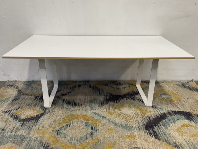 Rectangle Table - Thumbnail 2