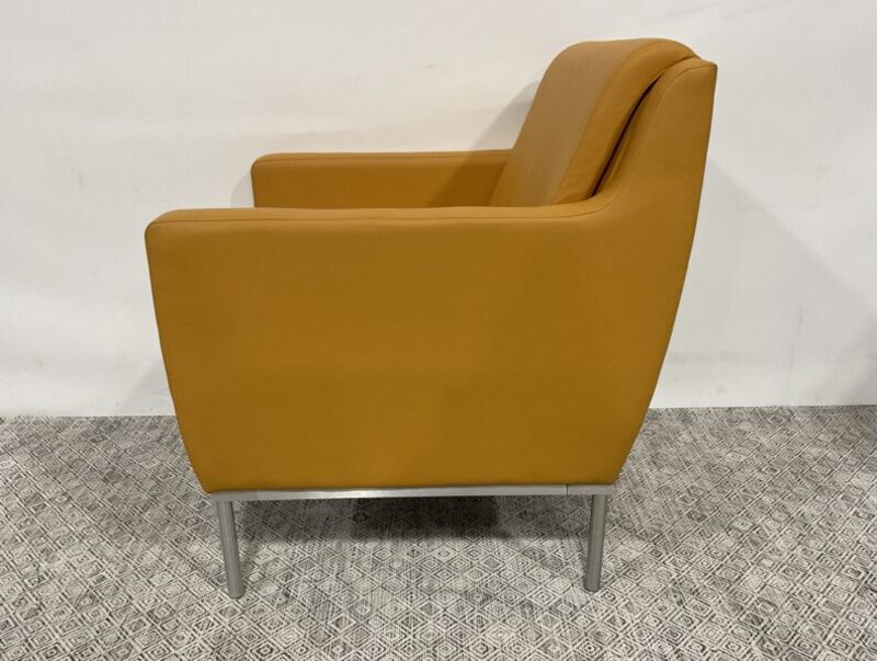 Dess Lounge Chair - Thumbnail 4