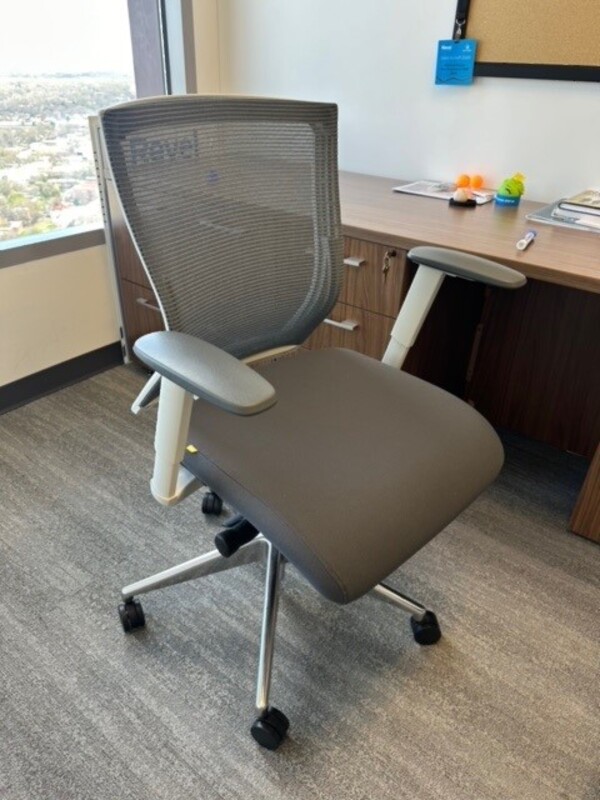 Oroblanco Mid-Back Task Seating - Thumbnail 2