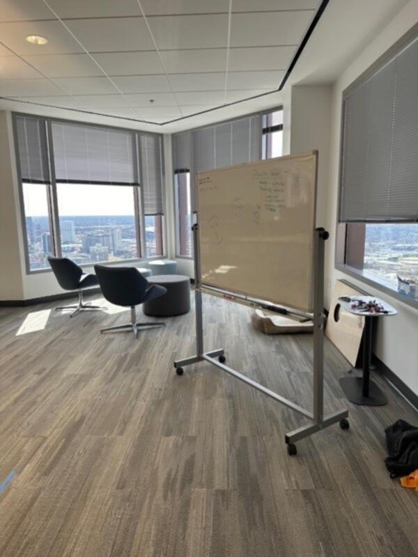 Mobile Whiteboard - Thumbnail 2