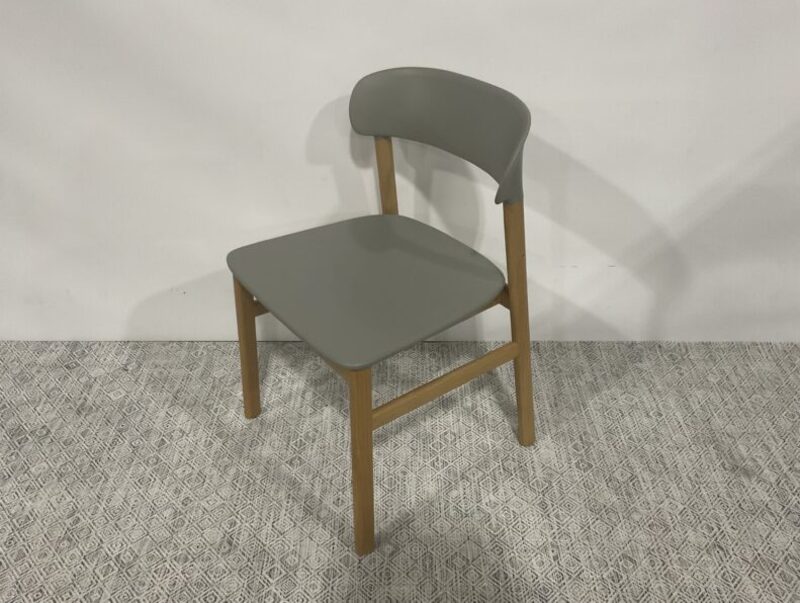 Herit Side Chair - Thumbnail 3