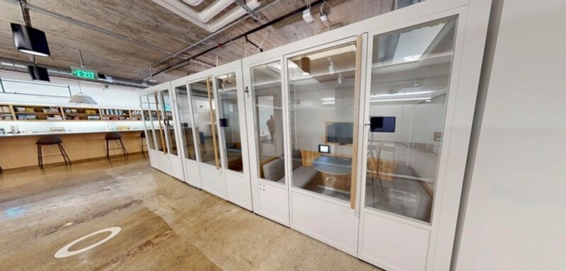 Meeting Room Pro Booth - Thumbnail 3