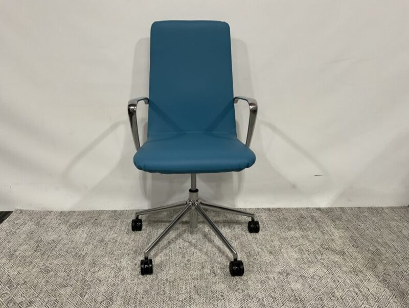 Mabel Executive Chair - Thumbnail 2