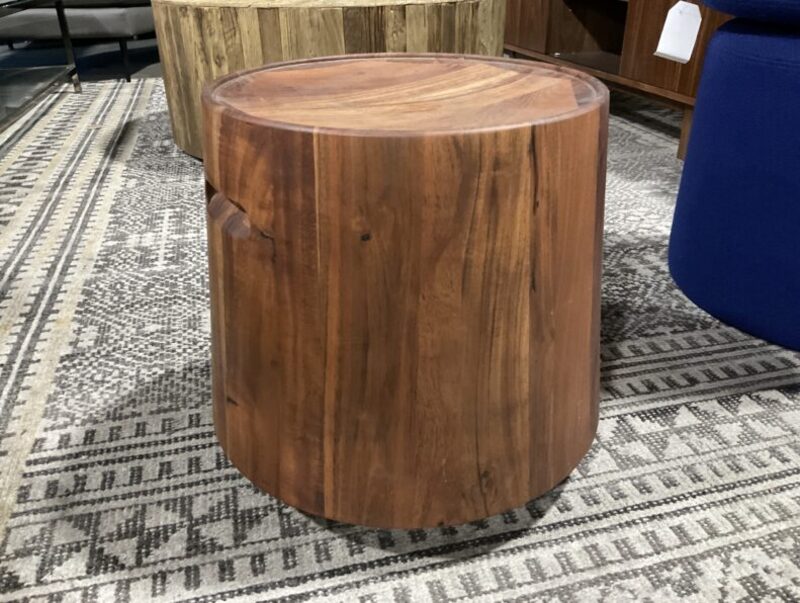 Turn Stool - Thumbnail 2
