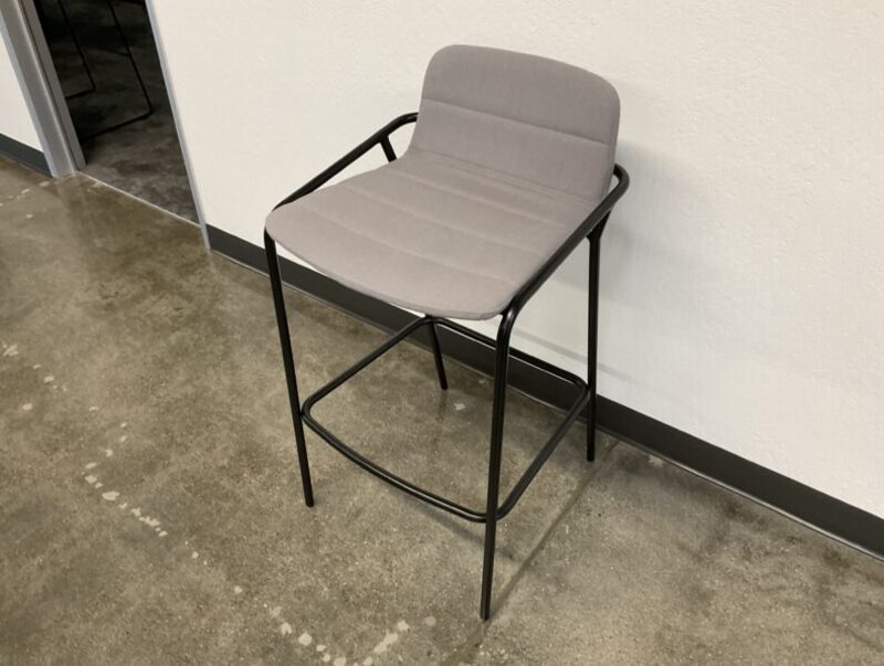 LIV Stool - Thumbnail 4