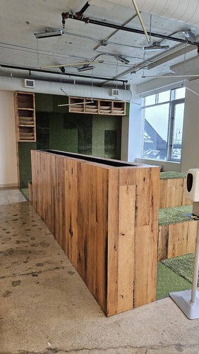 Built-in Planter - Image 1
