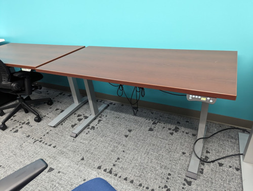 60x30 Sit Stand Desk - Walnut - Thumbnail 2