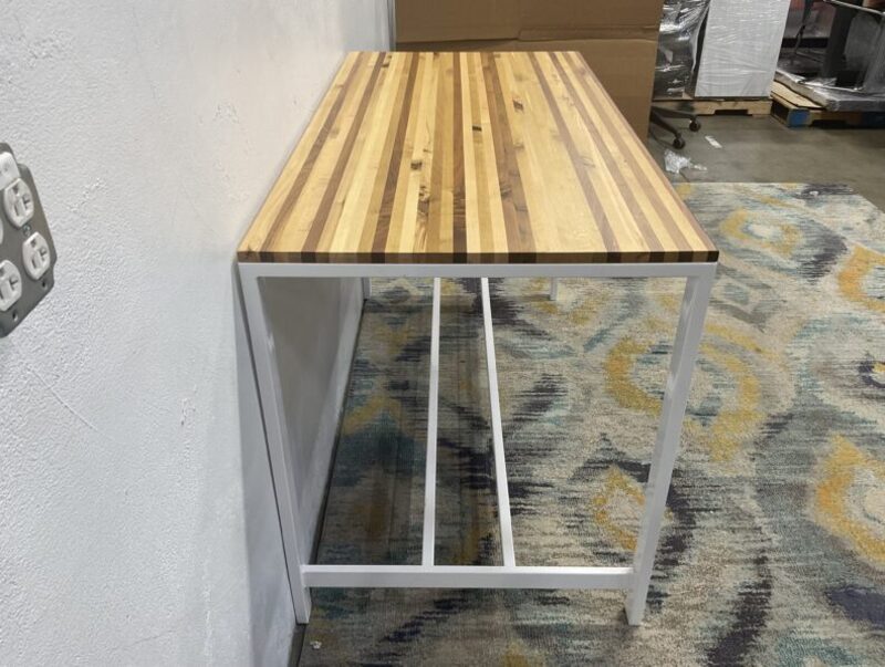 Brady Communal Table - Thumbnail 4