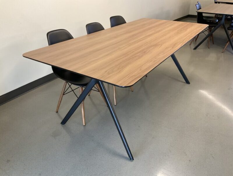 78" Axyl Table - Thumbnail 2