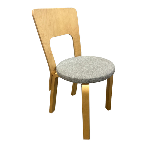 66 Chair - Image 1