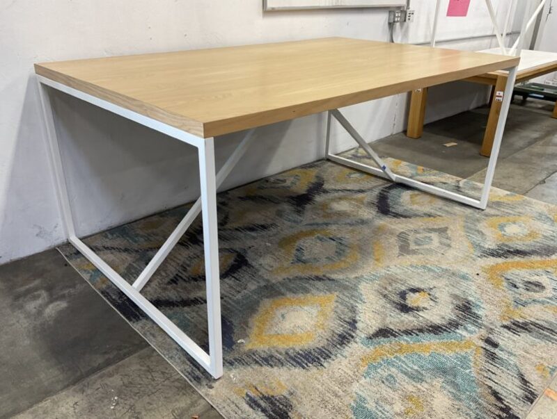 Bar Height Collaboration Table  - Thumbnail 3