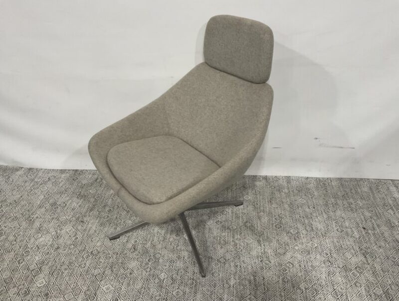 Open Lounge Chair - Thumbnail 4