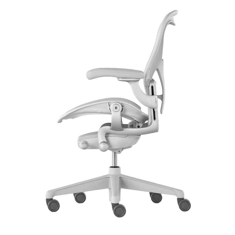 Aeron Task Chair, Size B - Thumbnail 4