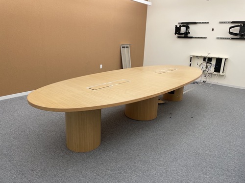 15.6' Large Oval Meeting Room Table - Thumbnail 2