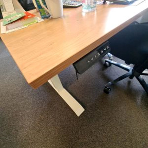 Sit-stand Table - Thumbnail 3